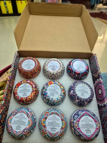 Candles scented 9 lic different