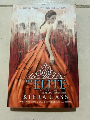 The Elite (The Selection Series) by Kiera Cass - Paperback