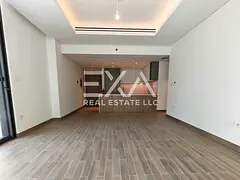 Brand New I Spacious Layout I Ready to Move in