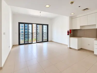 Spacious 2BR | Pool View | Mid Floor