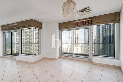 Vacant| Best Priced | High Floor| Spacious