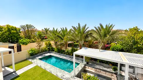 Premium Villa - Urban Living - Book Now