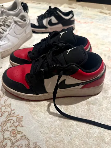 Used Air Jordan 1 Low style sneakers - Black/Red/White, EU38