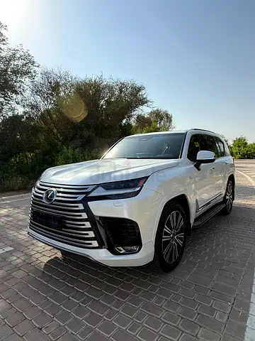 2026 Lexus LX-Series LX 700h Signature GCC Specs