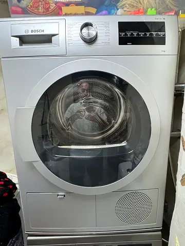 Bosch front load washer-dryer in good working condition