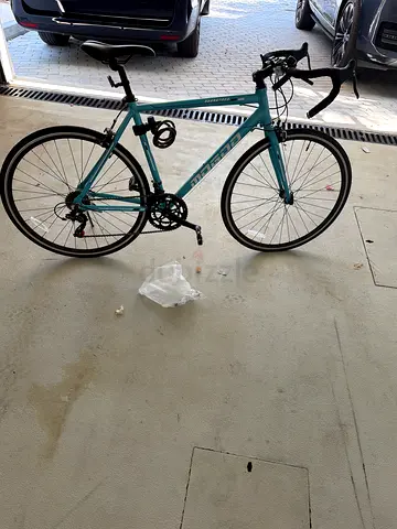 Hybrid/City Bike in average Condition - Light Blue, 700c (pedals not included)