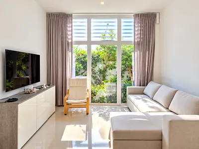 Private Garden | Opposite Park & Pool | Furnished
