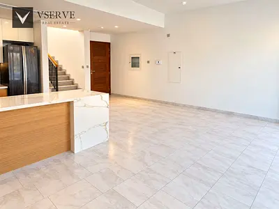 Bright & Beautiful 3BR + Maid Villa | La Rosa 4