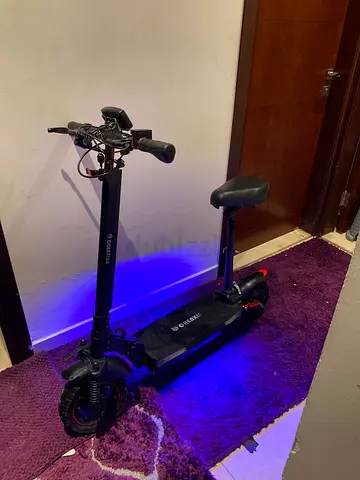 Electric scooter with seat - good condition