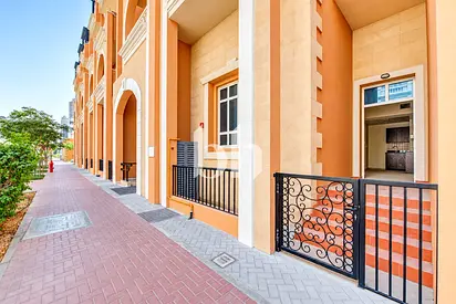 Ground Floor | Unfurnished | Vacant by Mid Nov