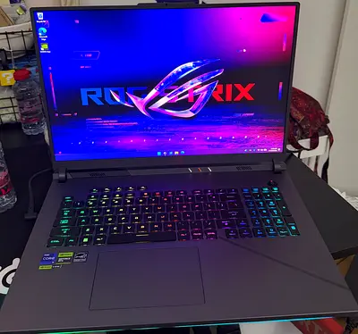 ASUS ROG G18 Strix Gaming Laptop (with box) G814JIR-XS96