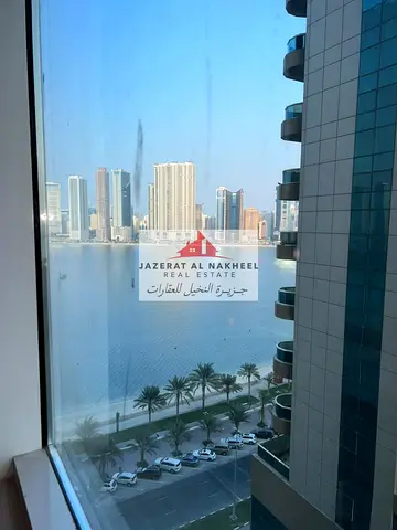 🏡 للبيع شقة غرفة وصالة في الممزر 🌊 ✨ فرصة مميزة للتملك أو الاستثمار بإطلالة بحرية جانبية!