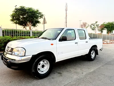 Nissan Pickup Double Cab 2016 GCC Specs