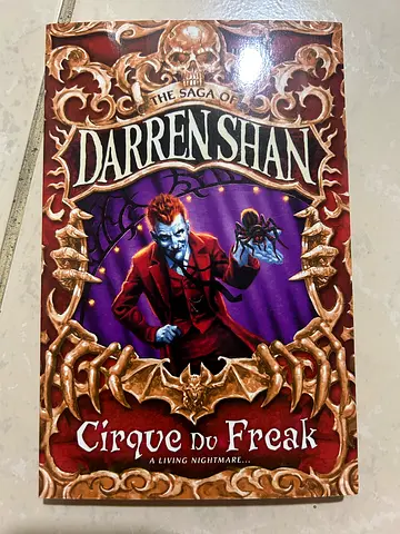Cirque Du Freak (Paperback) - Good Condition