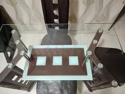 Dining table,  Glass Top with 4 chairs