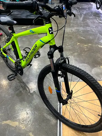 Rockrider 100 Mountain Bike - Medium Frame, Good Condition