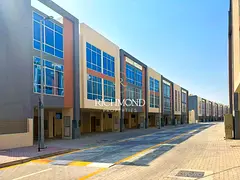 Corner unit | Single row | Gated community