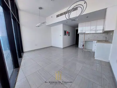 Modern Design / Huge Layout / Premium living