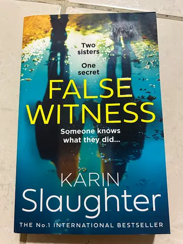 False Witness by Karin Slaughter - Paperback