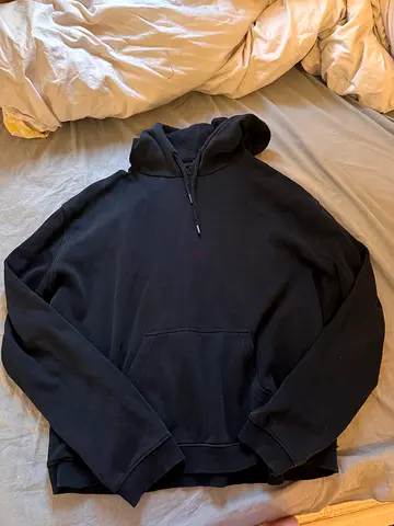 Plain black hoodie, casual pullover with front pocket - good condition