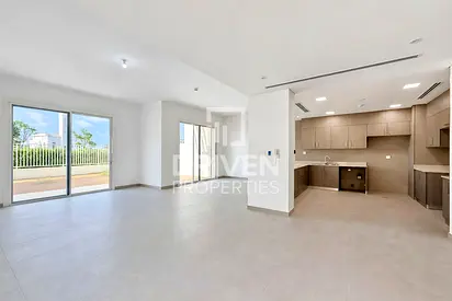 Large Layout | Beach Access | Corner Unit