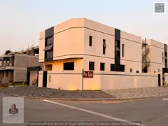 Corner villa, five bedrooms, all-inclusive of fees, located near amenities; eligible for the Golden 