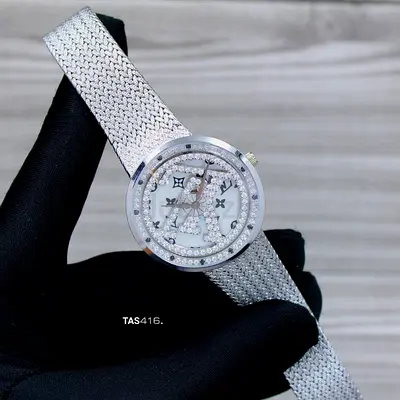 Lv Ladies Silver Crystal Fashion Watch - Elegant Mesh Strap