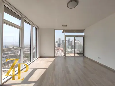 HIGH-FLOOR 1BR | DOWNTOWN CITY VIEW | UNIQUE LAYOUT