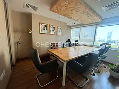 DMCC license | Close to metro | Fitted