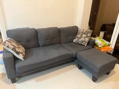 4 Seater L Shape Sofa near new condition