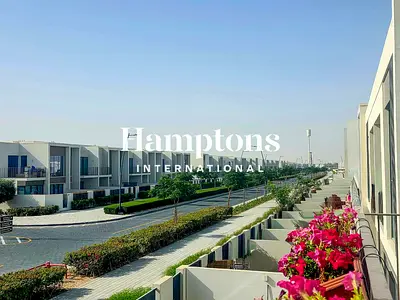 Single Row | Vastu | Close to Parks | Steps Beach