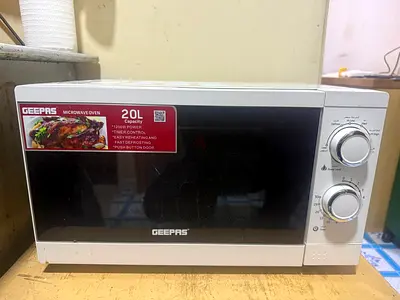 Geepas microwave oven