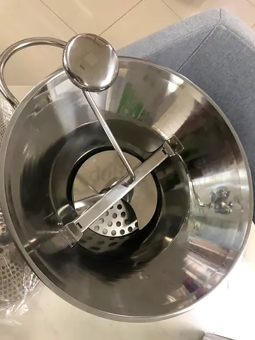 Professional Stainless Steel Food Mill (Mouli / Vegetable Strainer)