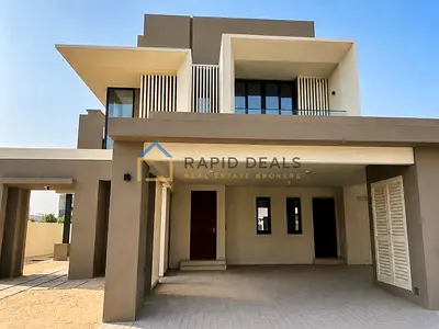Brand New 4BR+M Corner Villa | Single Row | Vacant