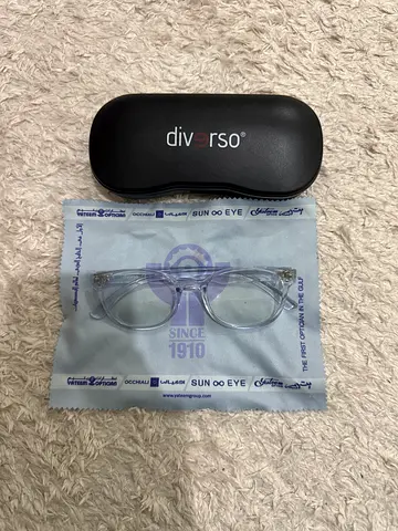 Clear Frame Prescription Glasses with Black Case