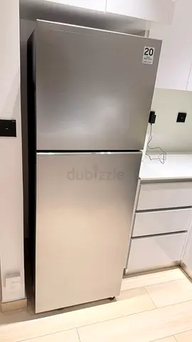 Fridge Samsung  New Model excellent condition