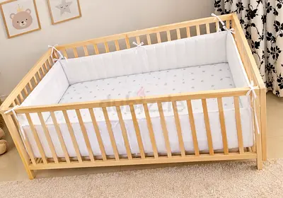 Baby cot with mattress
