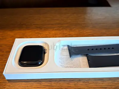 Apple Watch Series 10, 42mm (space gray) with black sport band - boxed