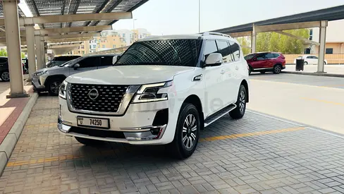 2024 Nissan Patrol SE Titanium GCC Specs - Excellent Condition