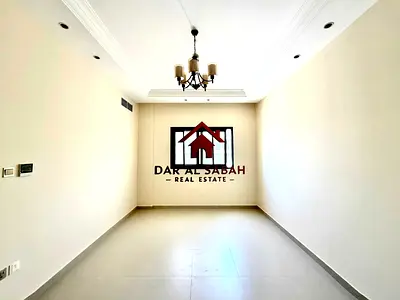 On Road Building | Big Size | 2 Washroom | Near To Zahia Mall !