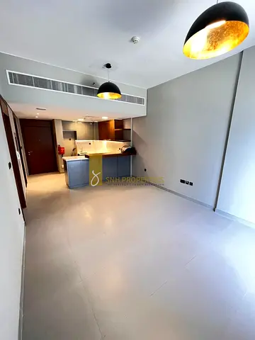 READY TO MOVE | BIGGER LAYOUT | BRIGHT UNIT