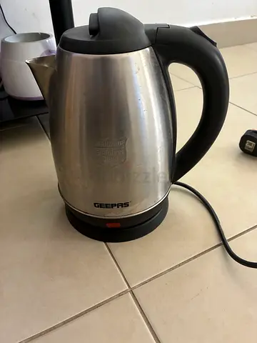 Geepas Stainless Steel Electric Kettle - 1.7L, Used for free