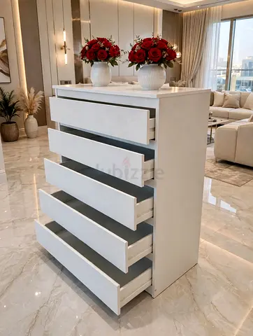 White 5-Drawer Chest of Drawers - Modern, Good Condition