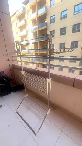 Foldable Multi-tier Drying Rack!! Rust spots there!!