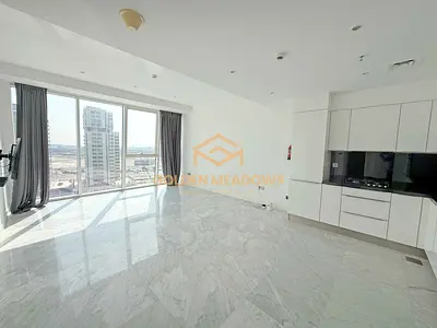 The Pad | Unfurnished Unit | Canal View