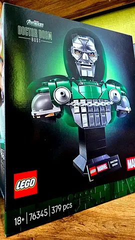 LEGO Marvel Doctor Doom Bust 76345 - New/Sealed, 379 pcs