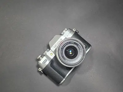 Fujifilm X-T50 mirrorless camera with 15 -45mm equivalent lens - good condition
