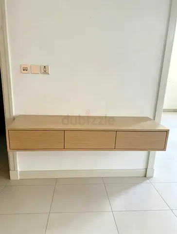 Wall-mounted floating wooden console with three drawers - light oak