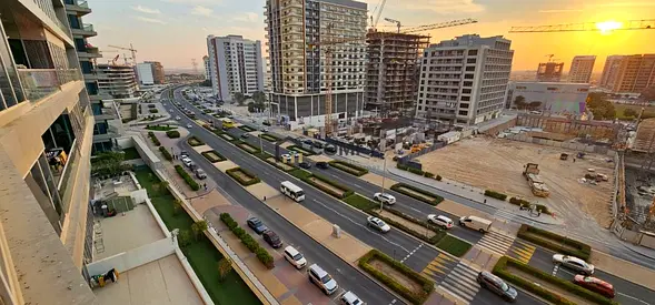 DUBAILAND VIEW | SPACIOUS 2 BEDROOM + LONG BALCONY 72,000/- 4 CHEQS
