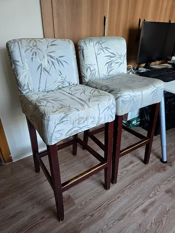 Set of 2 Wooden Bar Stools with Cushioned Seats - Light Fabric